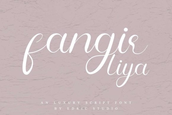 Fangirliya: A Brush Typeface for Editorial Charm